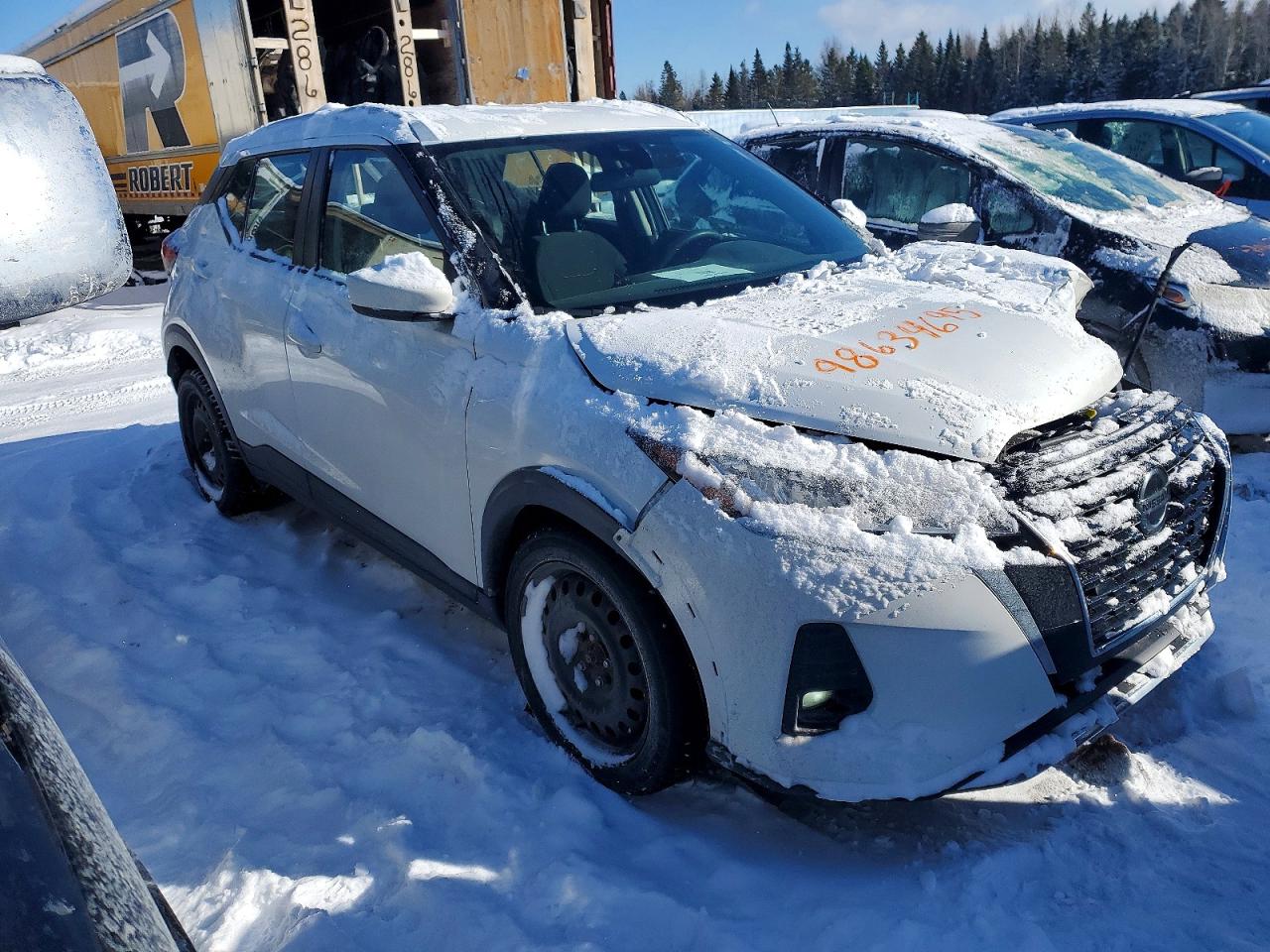 2021 NISSAN KICKS SV photo 4