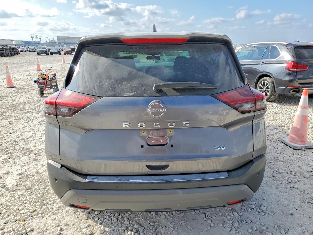 2023 NISSAN ROGUE SV photo 6