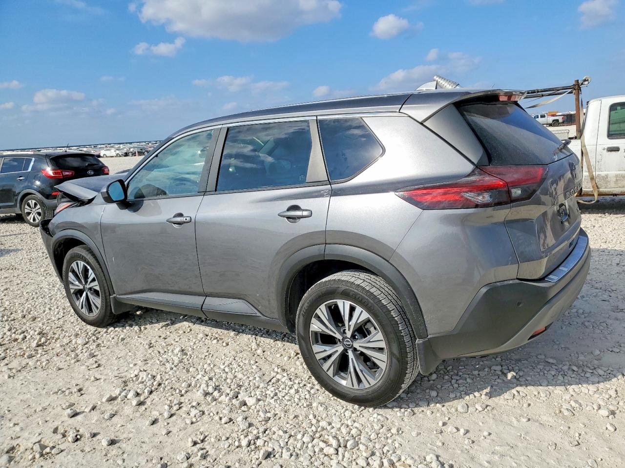 2023 NISSAN ROGUE SV photo 2