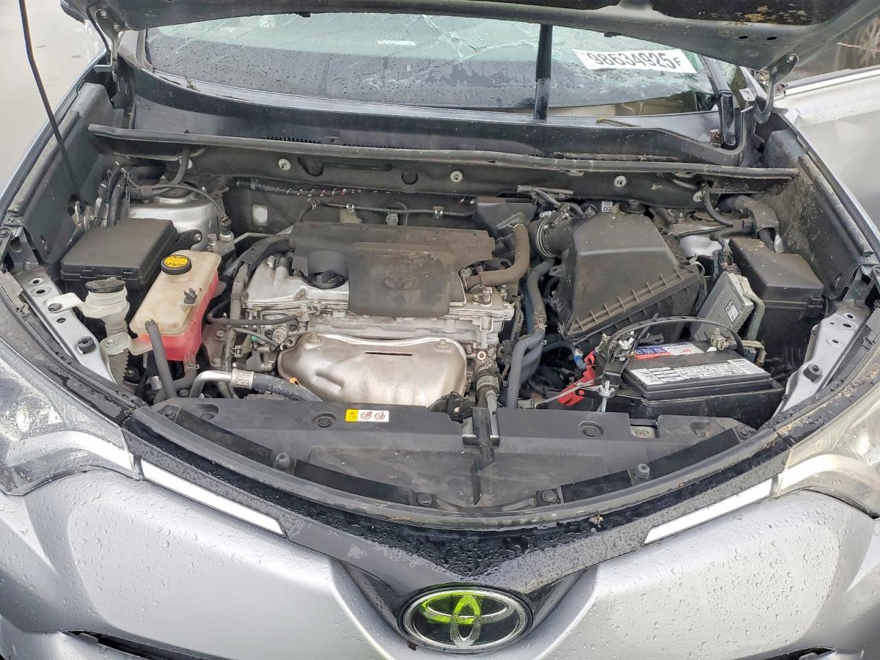 2017 TOYOTA RAV4 XLE photo 12