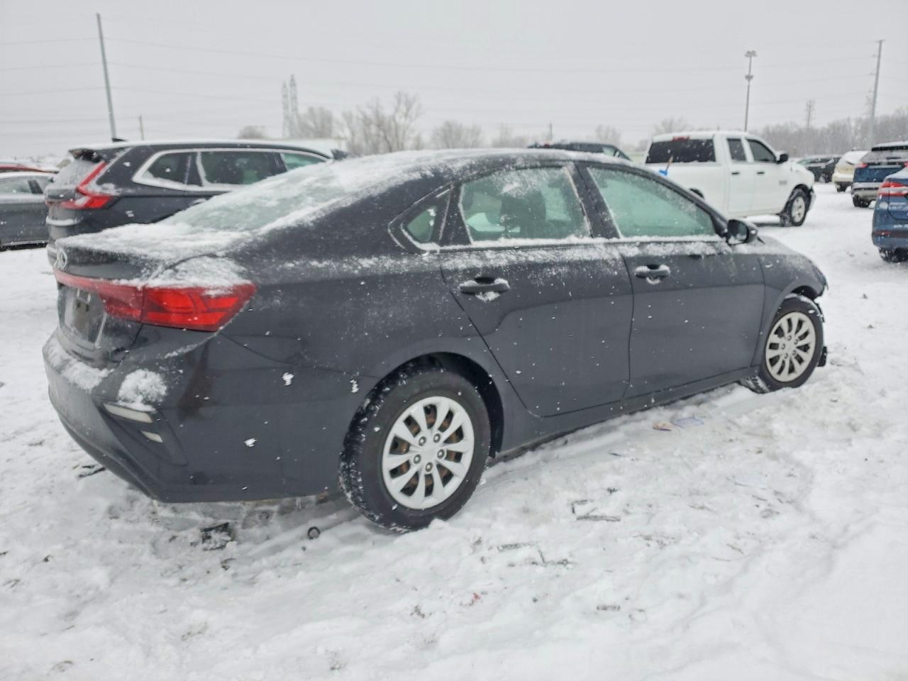 2019 KIA FORTE FE photo 3