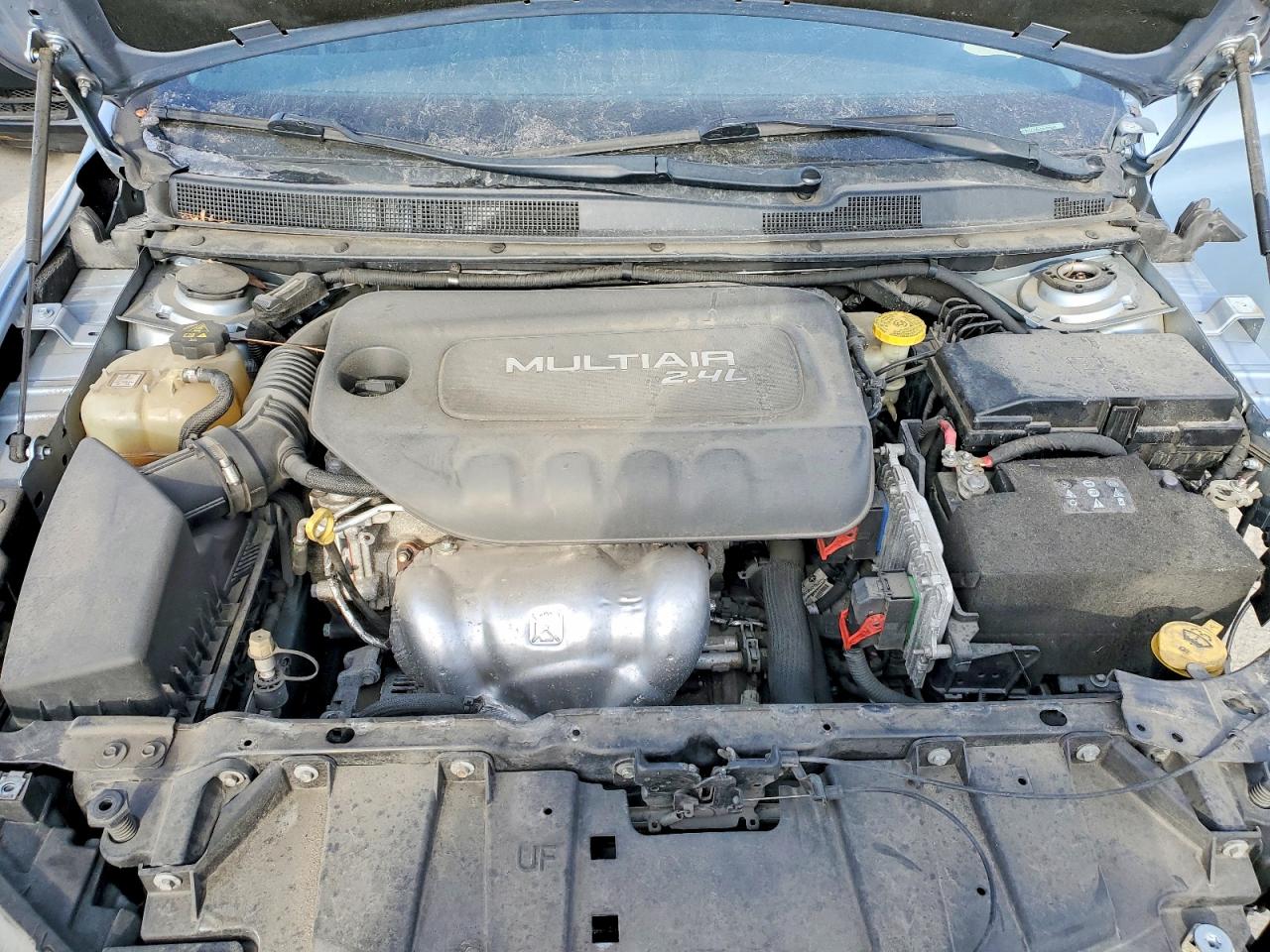 2015 CHRYSLER 200 LIMITED photo 11