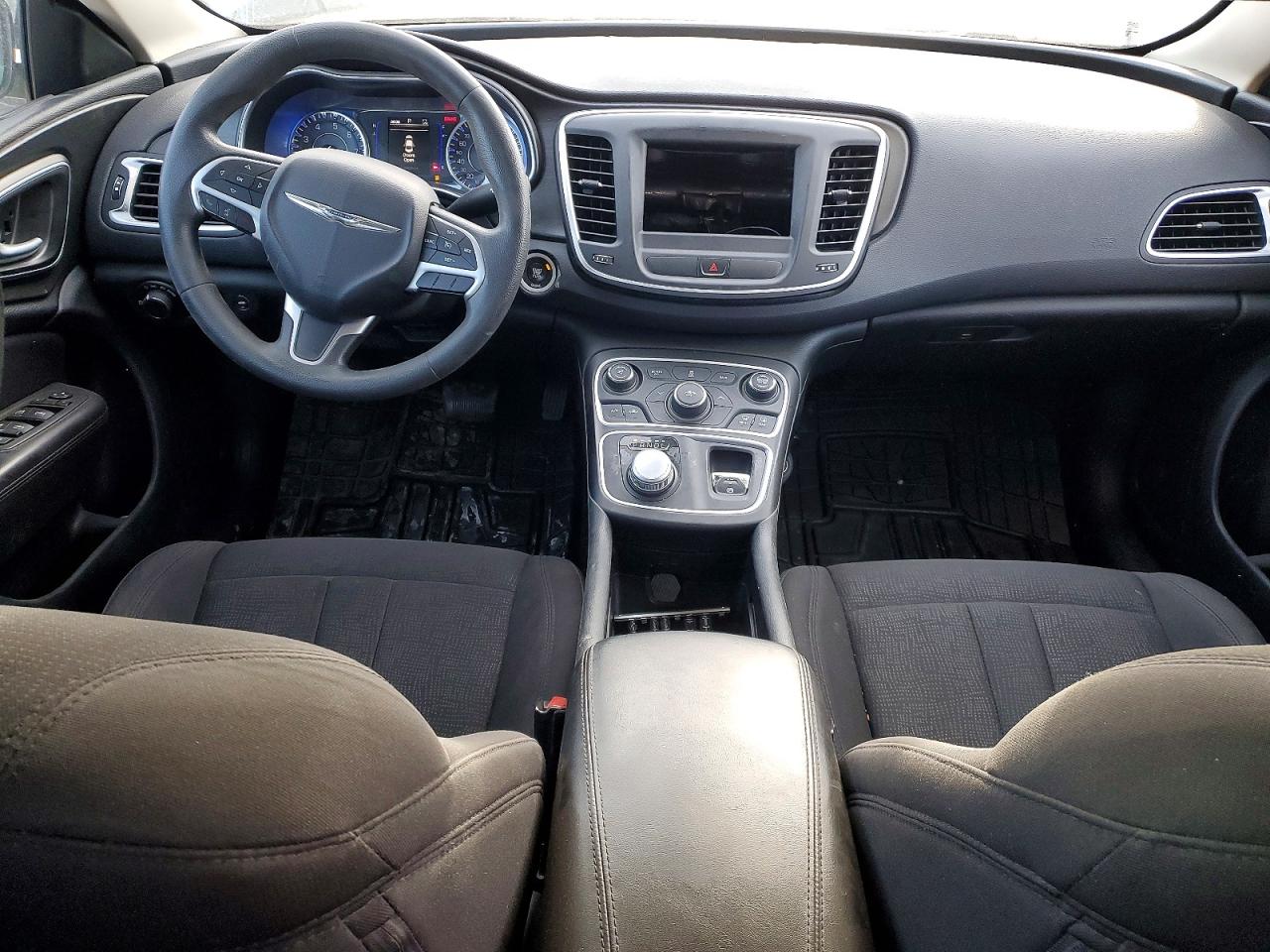 2015 CHRYSLER 200 LIMITED photo 8