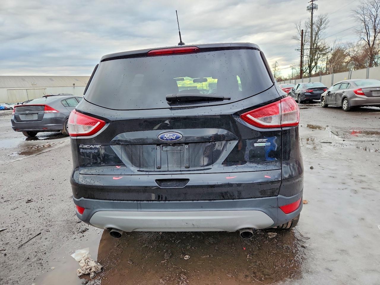 2016 FORD ESCAPE SE photo 6