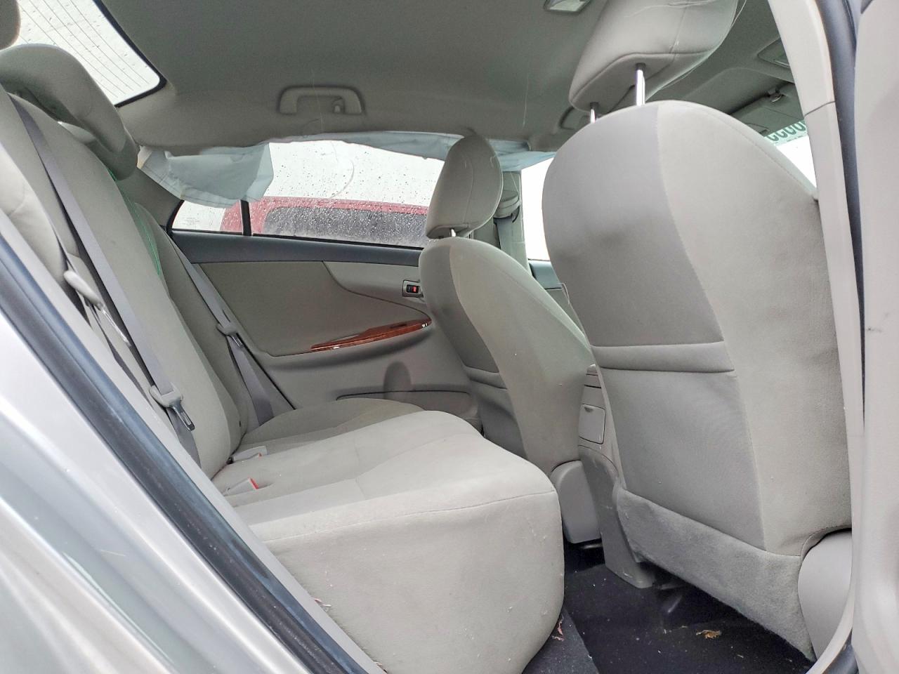 2010 TOYOTA COROLLA BASE photo 10