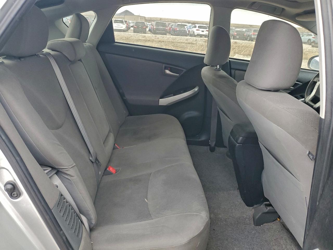 2013 TOYOTA PRIUS photo 10