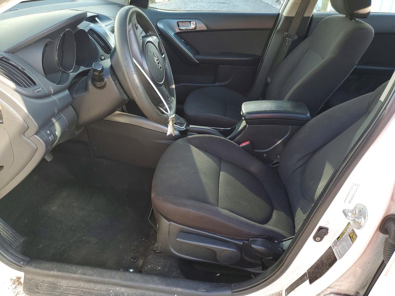 2013 KIA FORTE EX photo 7