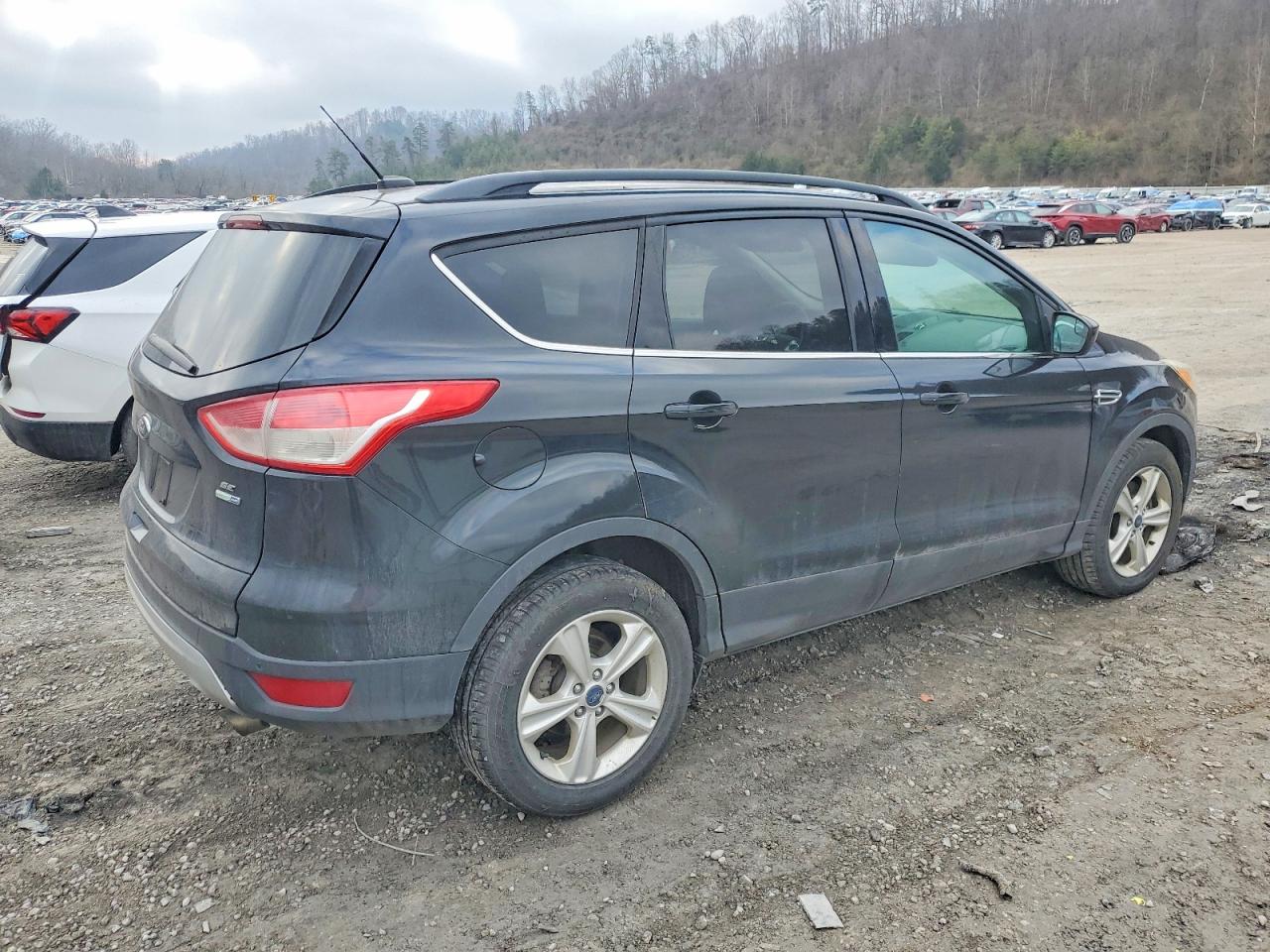2014 FORD ESCAPE SE photo 3