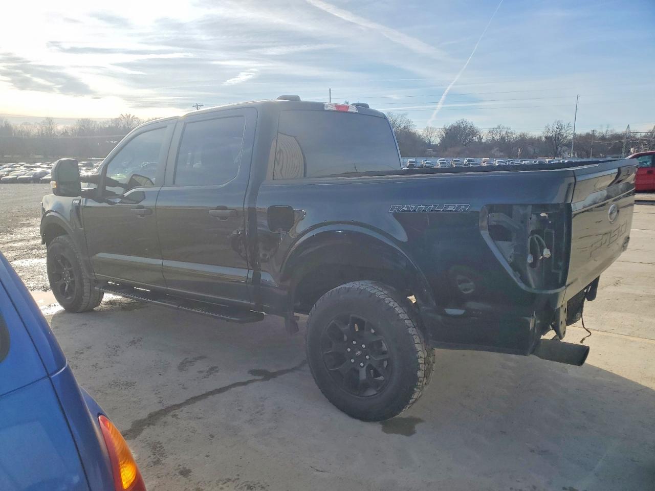 2023 FORD F150 SUPERCREW photo 2