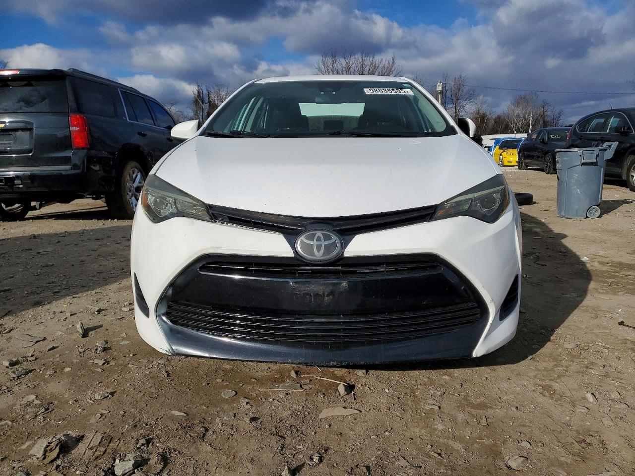 2018 TOYOTA COROLLA L photo 5