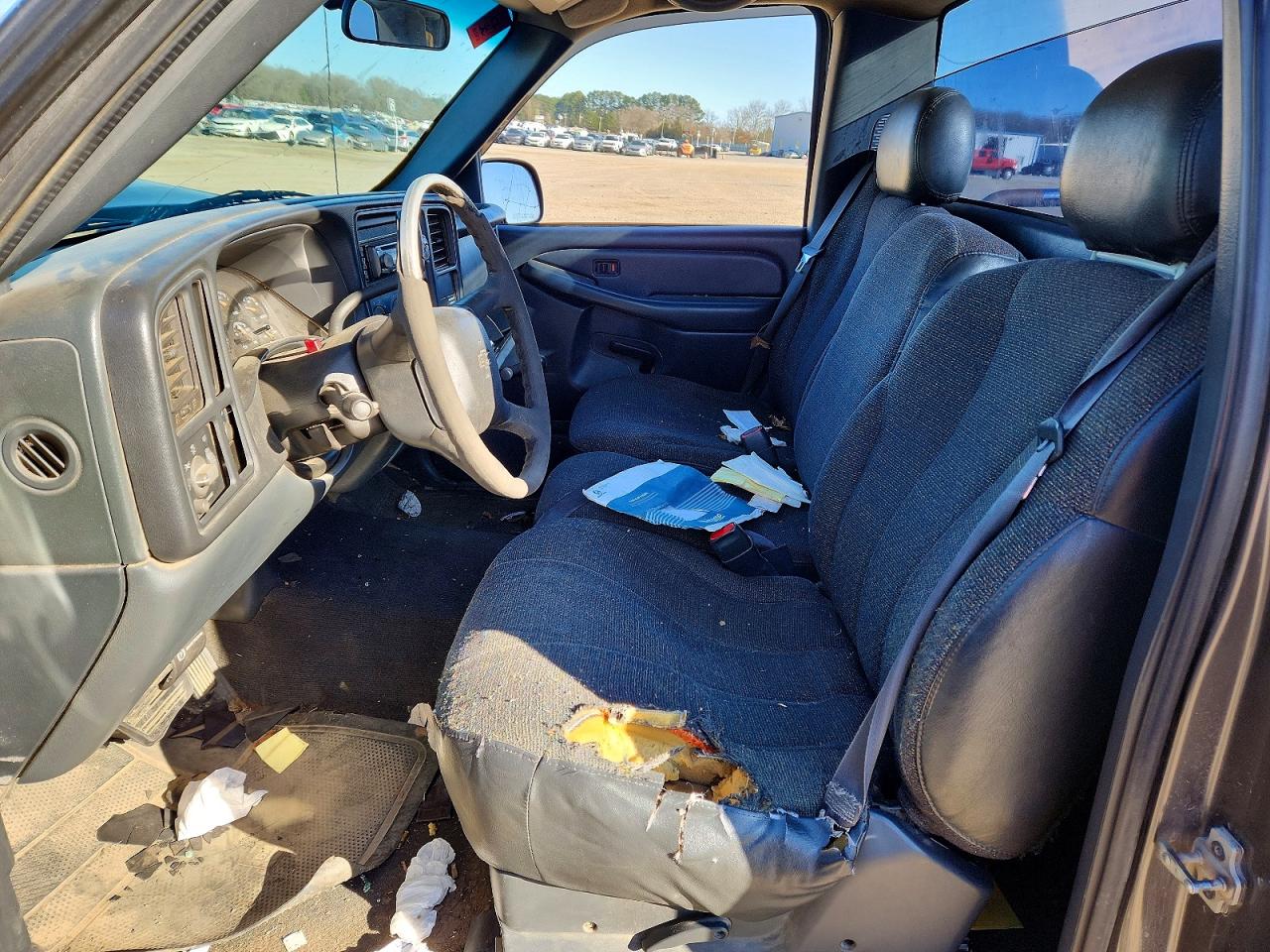 2000 CHEVROLET SILVERADO C1500 photo 7