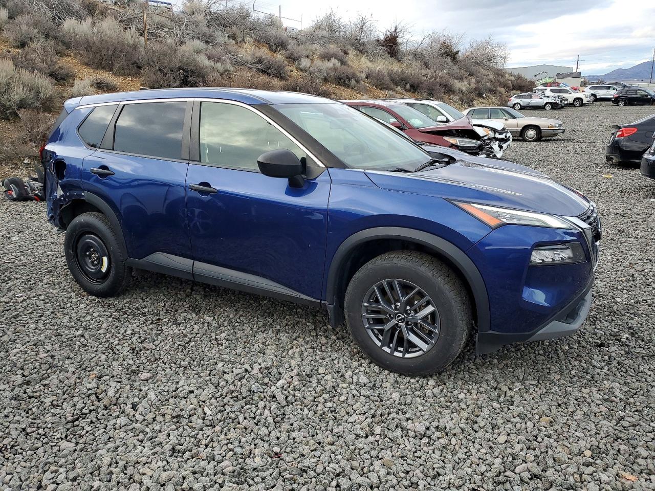2023 NISSAN ROGUE S photo 4