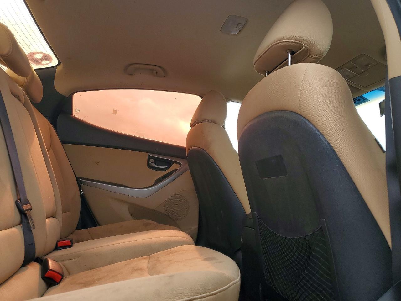2013 HYUNDAI ELANTRA GLS photo 10