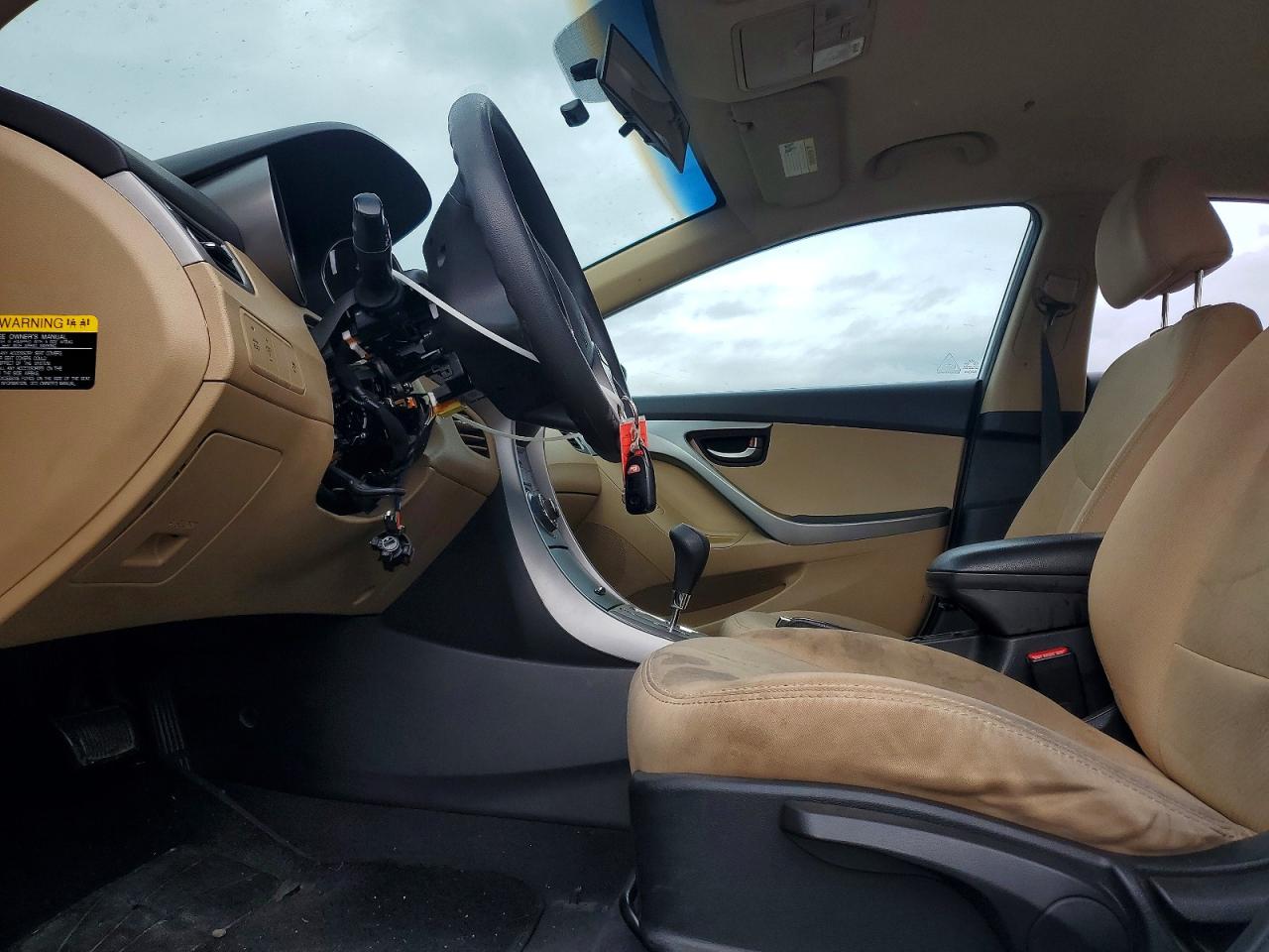 2013 HYUNDAI ELANTRA GLS photo 7