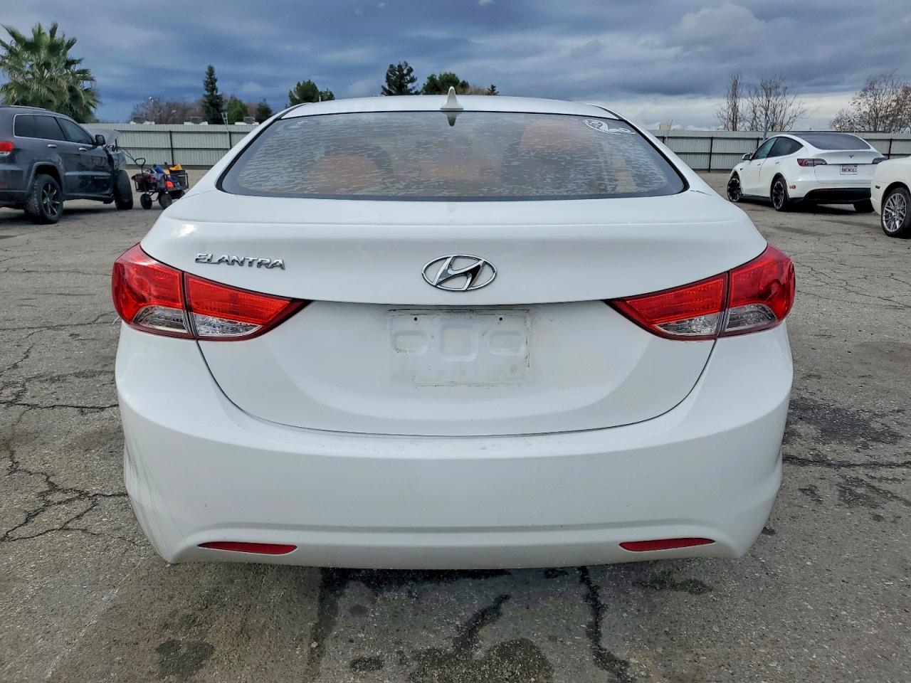 2013 HYUNDAI ELANTRA GLS photo 6