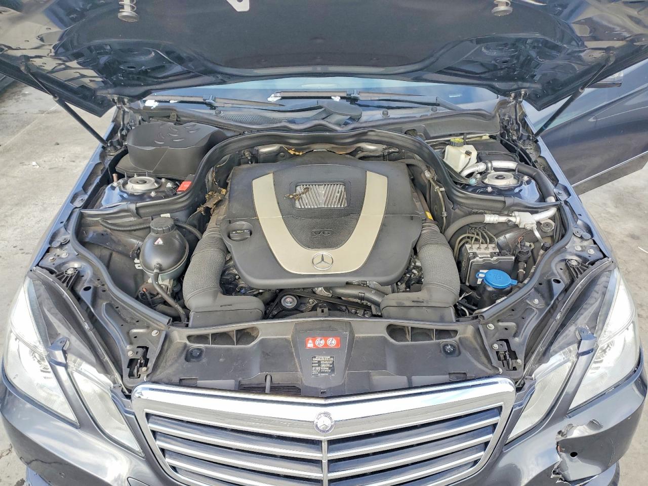 2011 MERCEDES-BENZ E 350 photo 11