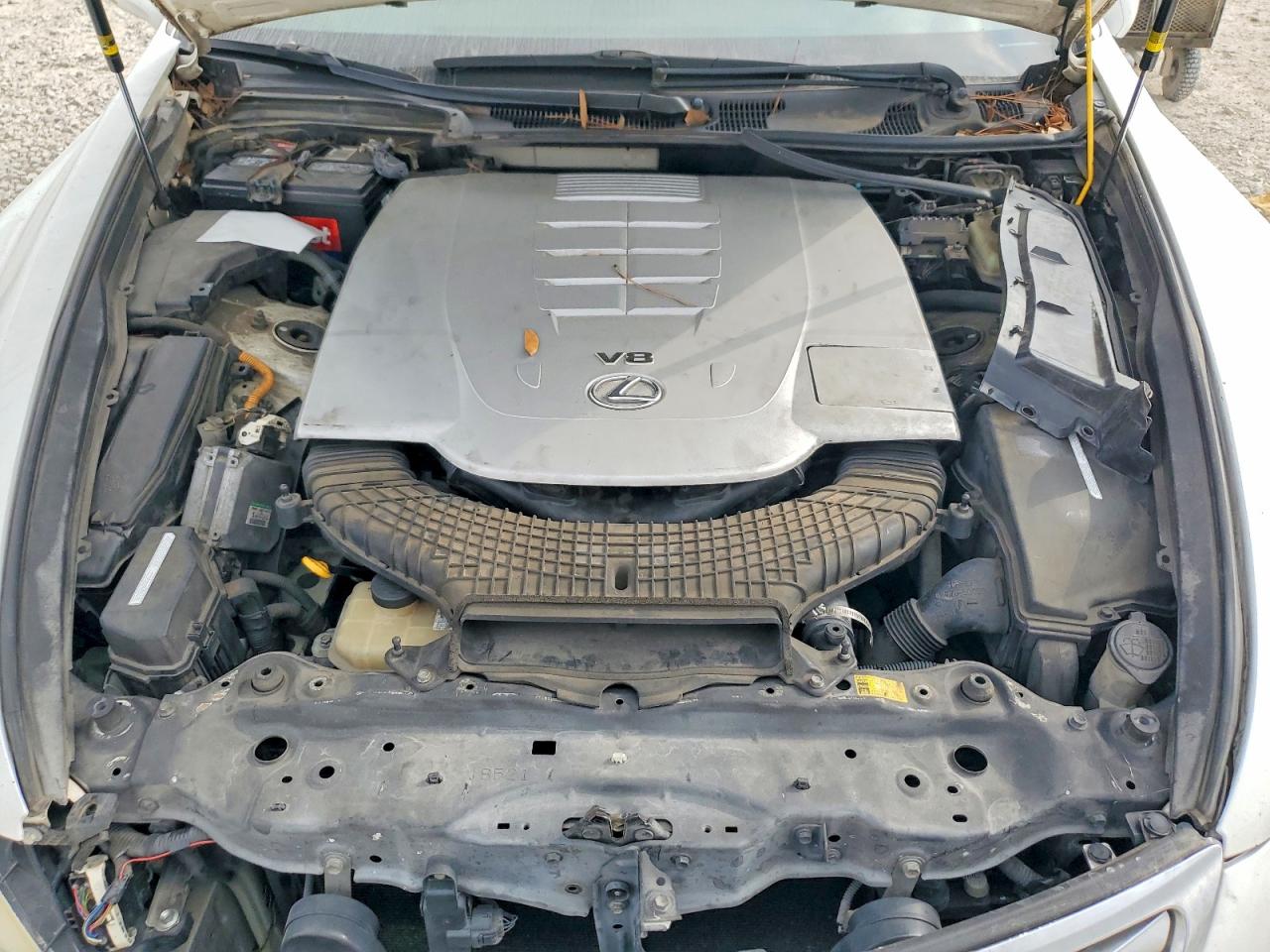 2012 LEXUS LS 460 photo 11
