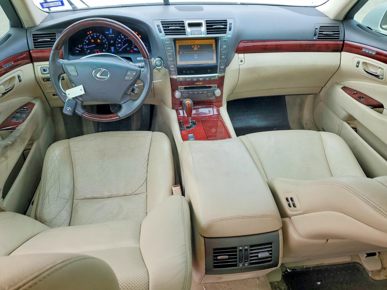 2012 LEXUS LS 460 photo 8