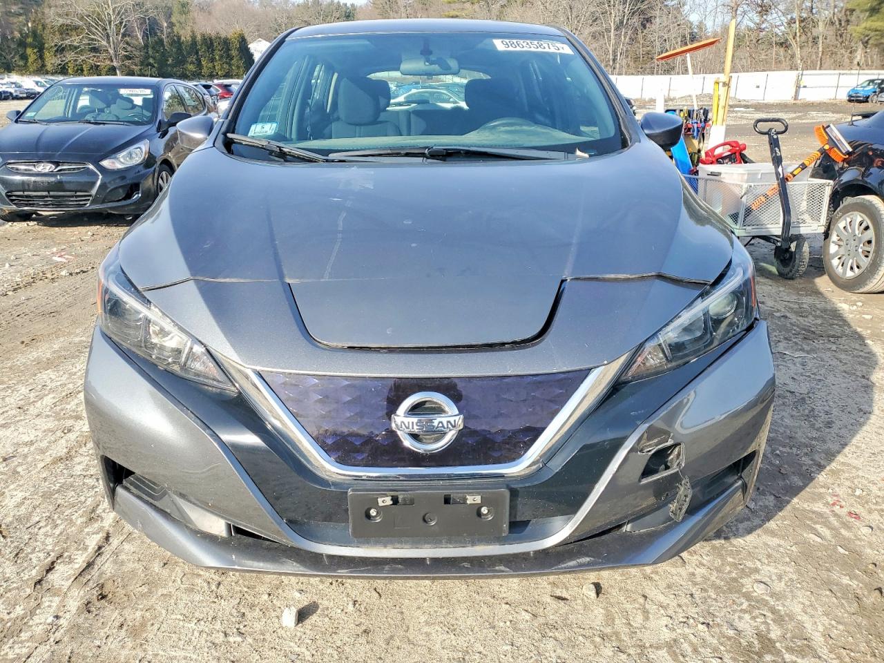 2019 NISSAN LEAF S photo 5