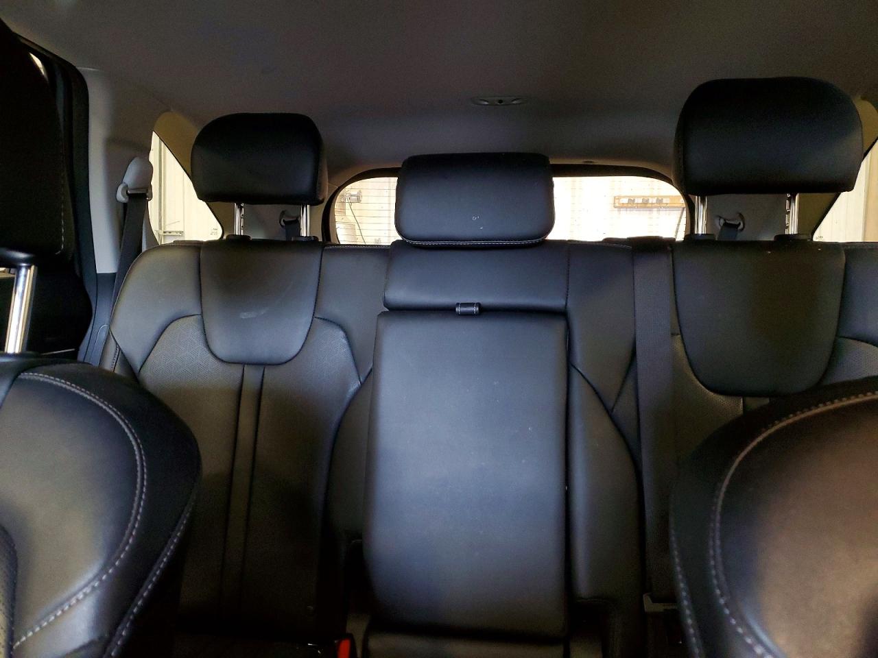 2022 KIA SORENTO S photo 19
