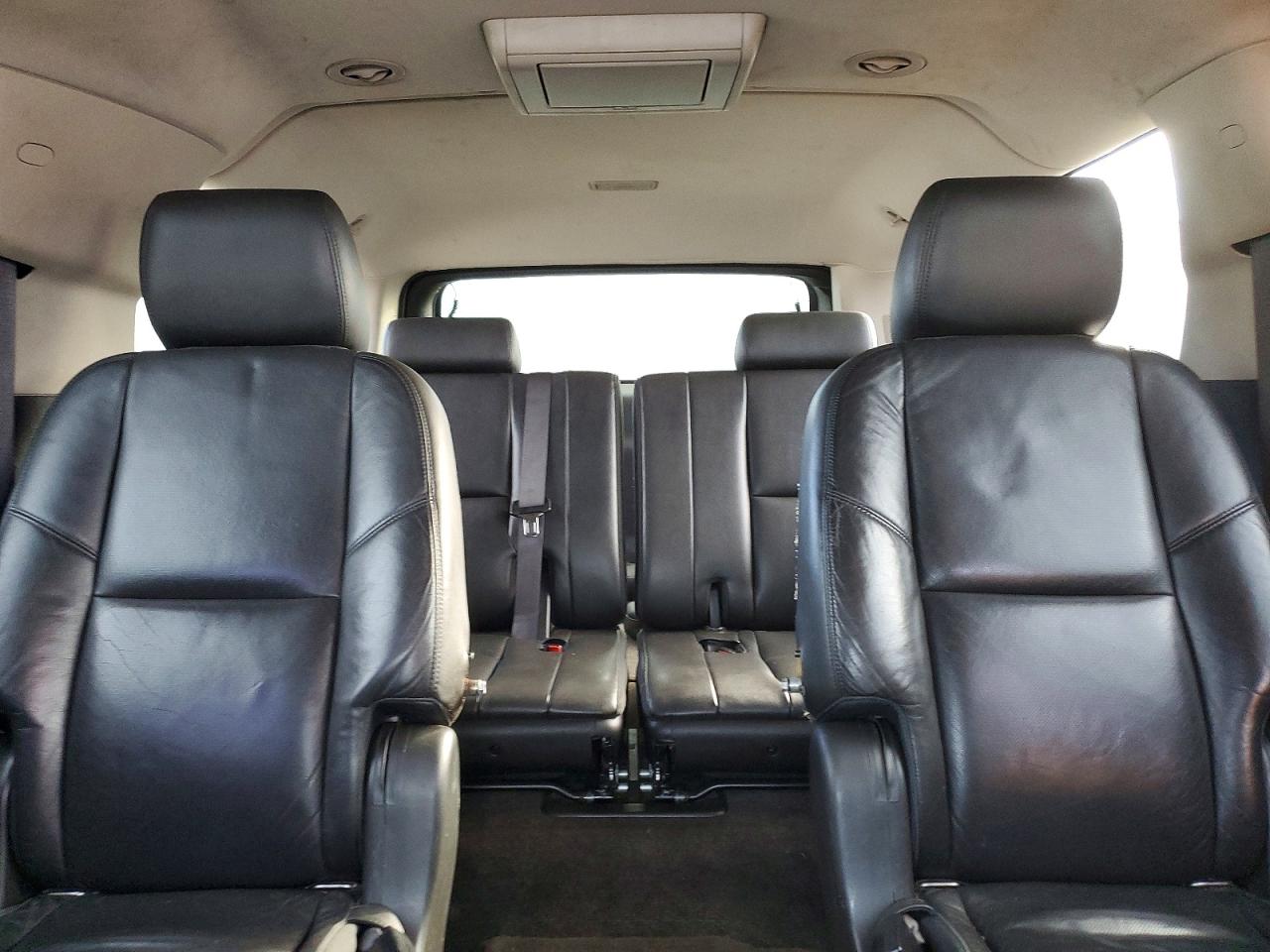 2012 CADILLAC ESCALADE ESV LUXURY photo 10