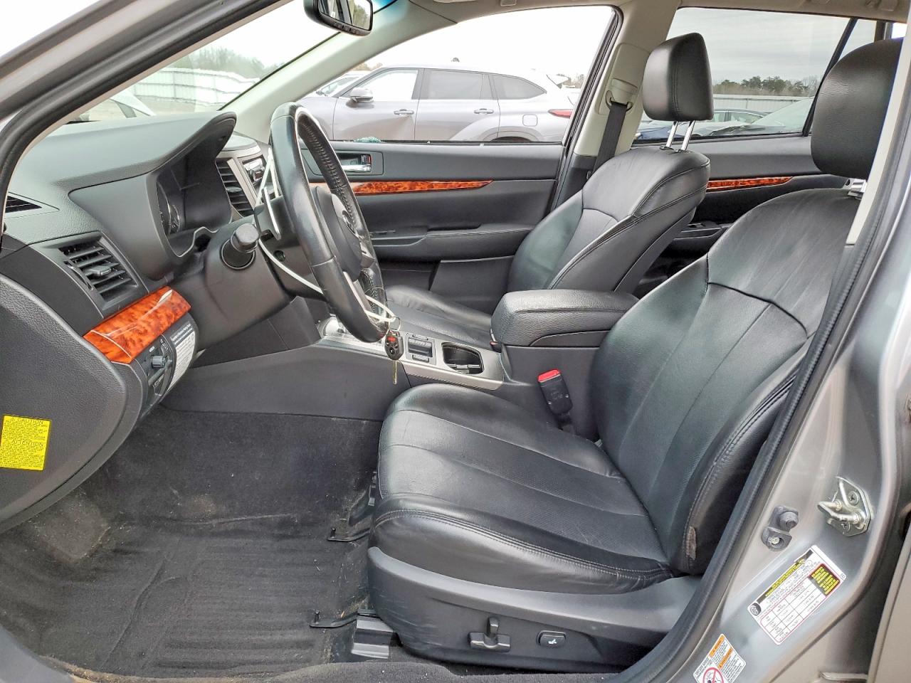 2011 SUBARU OUTBACK 2.5I LIMITED photo 7