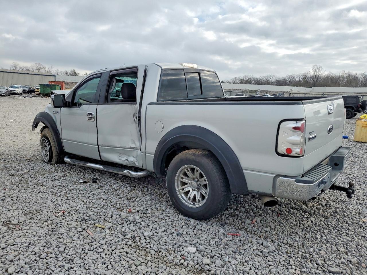 2004 FORD F150 SUPERCREW photo 2