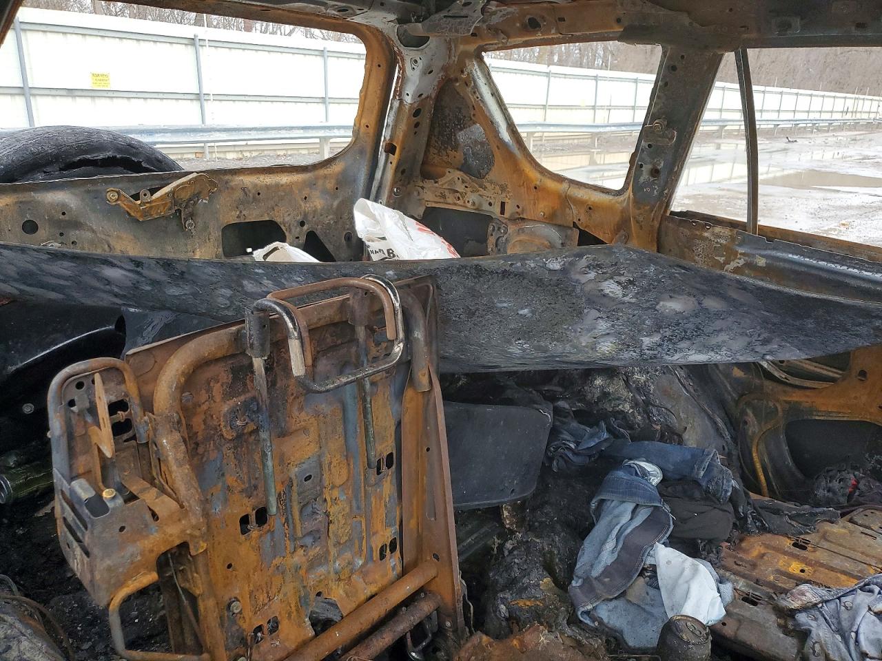 2008 TOYOTA RAV4 BASE photo 13