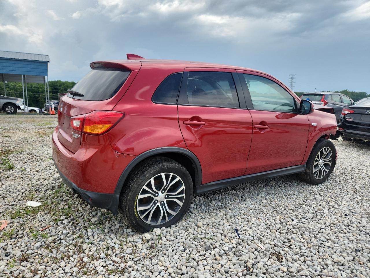 2017 MITSUBISHI OUTLANDER SPORT ES photo 3