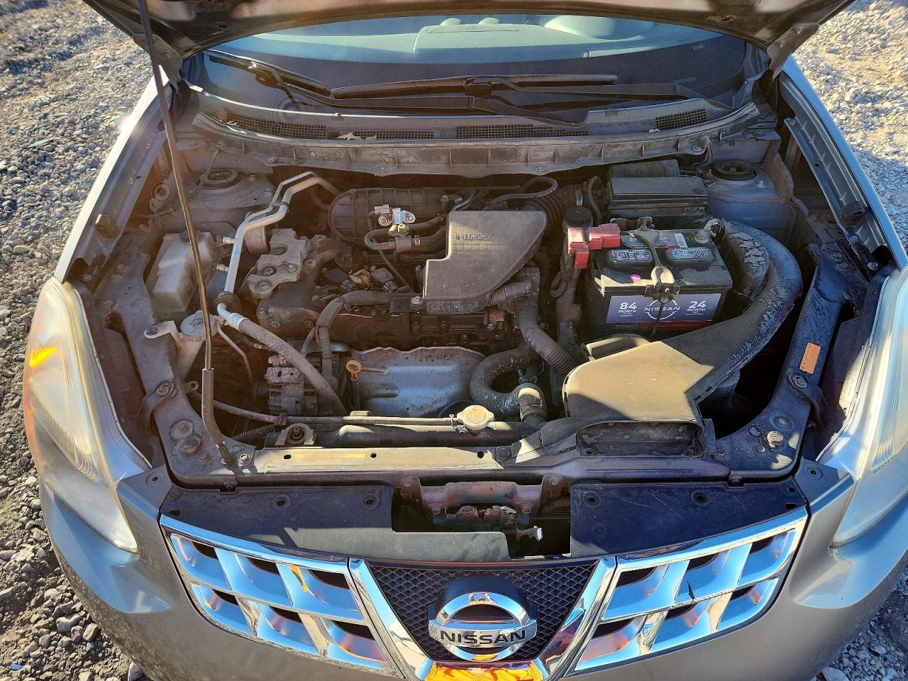 2011 NISSAN ROGUE S photo 12