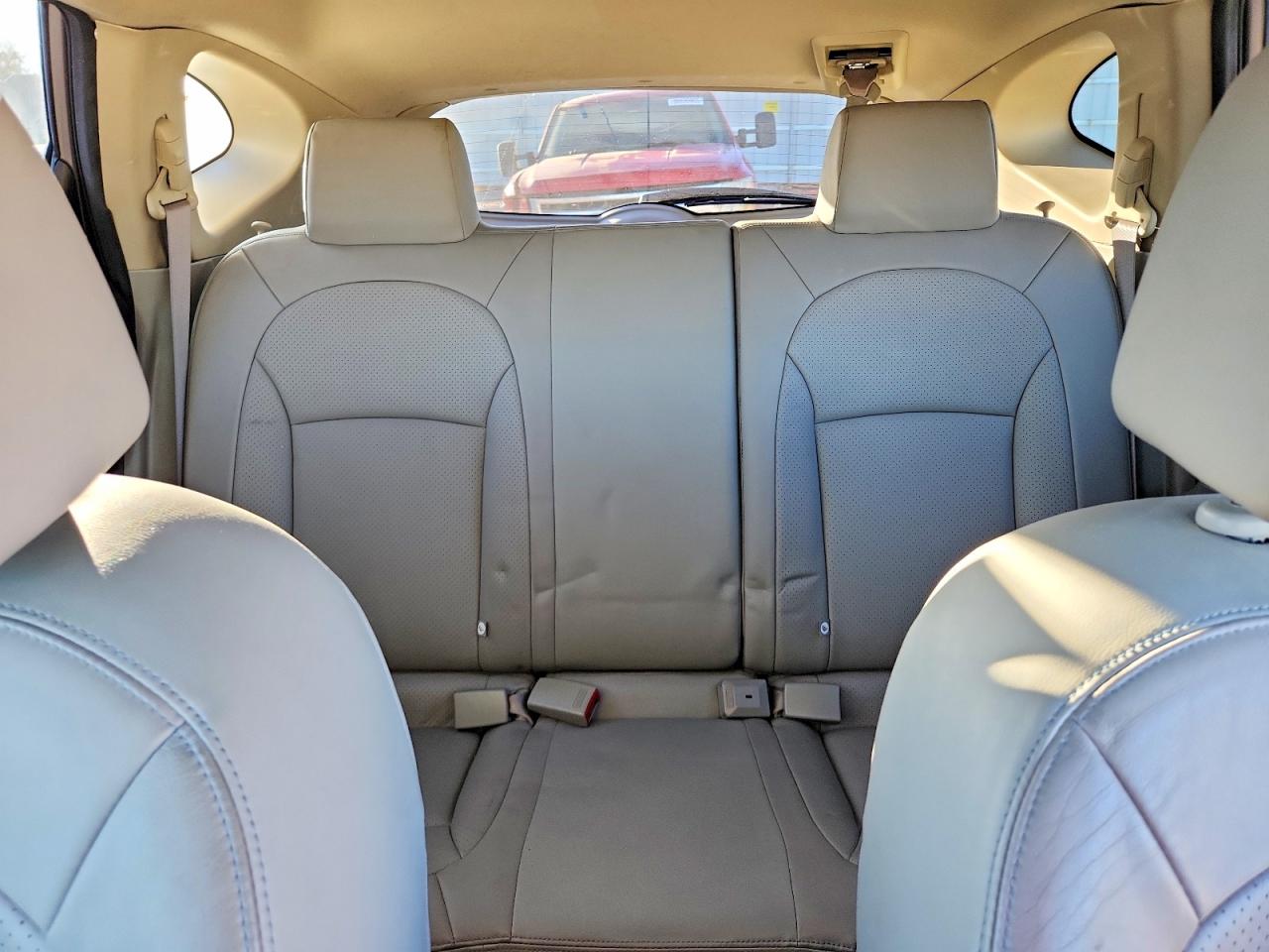 2011 NISSAN ROGUE S photo 10