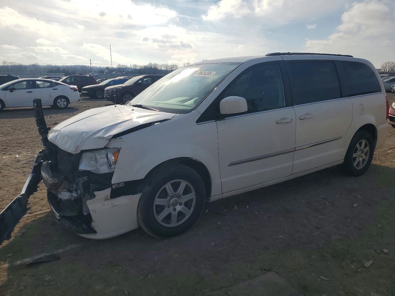 2012 CHRYSLER TOWN & COUNTRY
