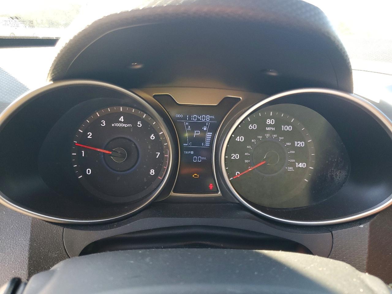 2015 HYUNDAI VELOSTER photo 9