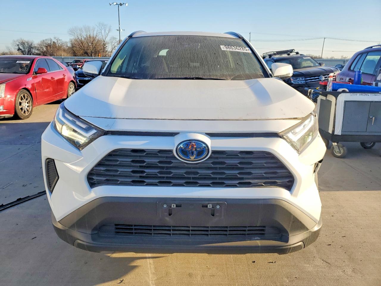 2024 TOYOTA RAV4 XLE photo 5