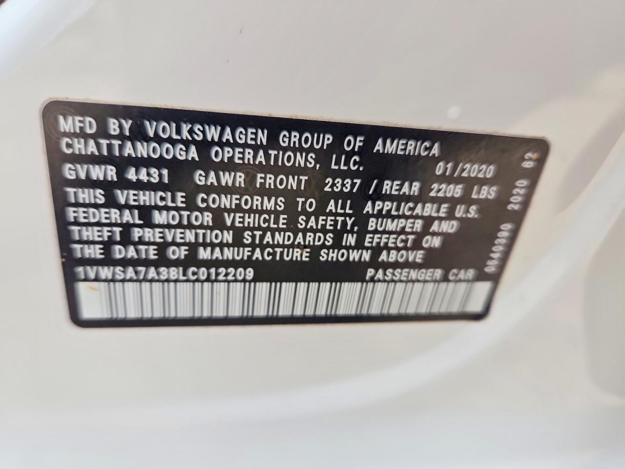 2020 VOLKSWAGEN PASSAT SE photo 13