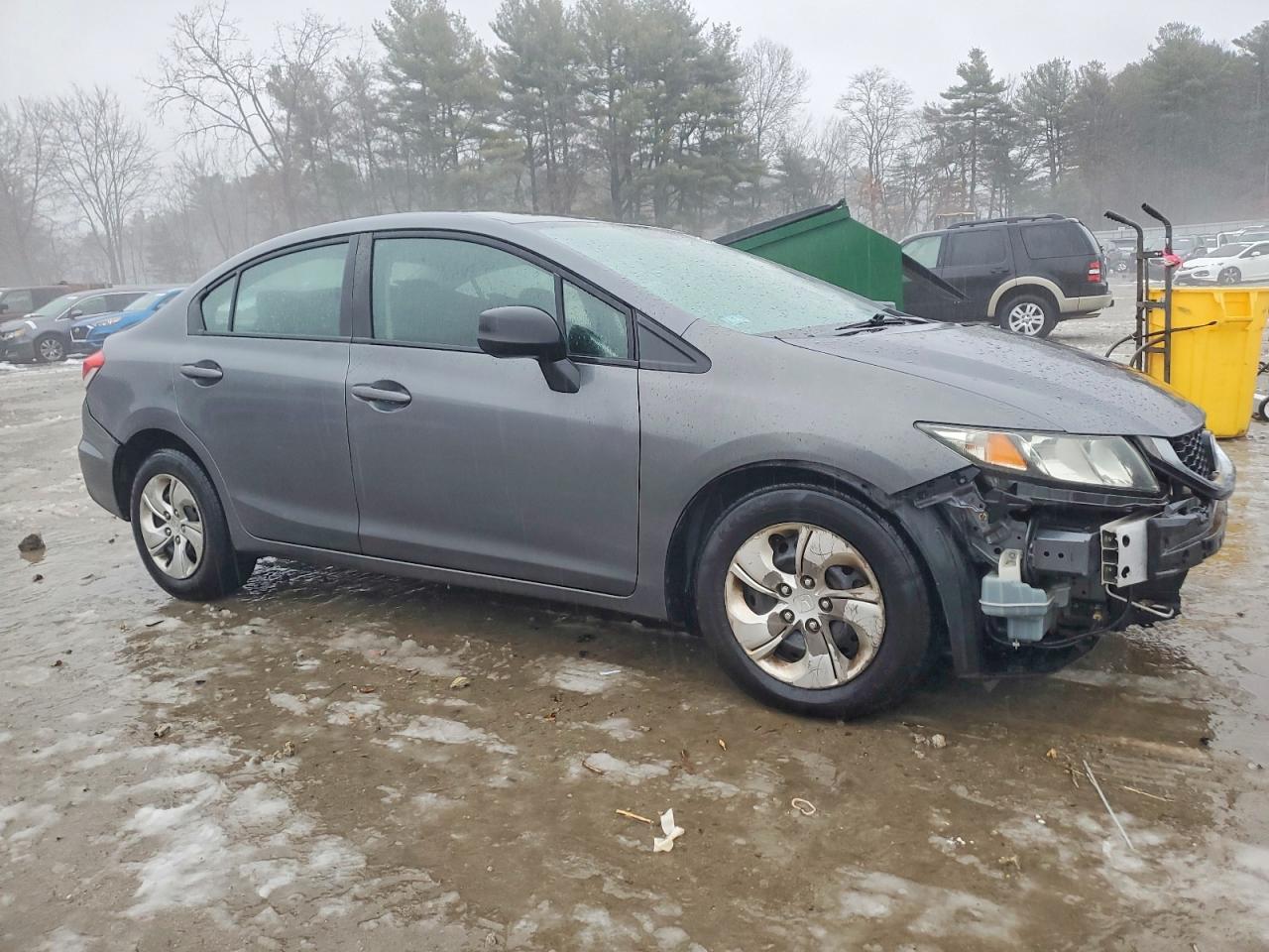 2013 HONDA CIVIC LX photo 4