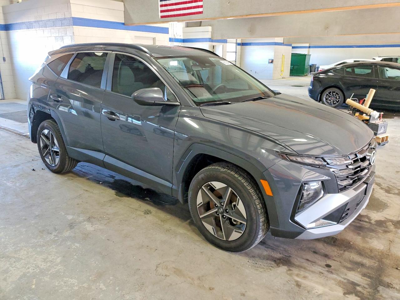 2025 HYUNDAI TUCSON SEL photo 4