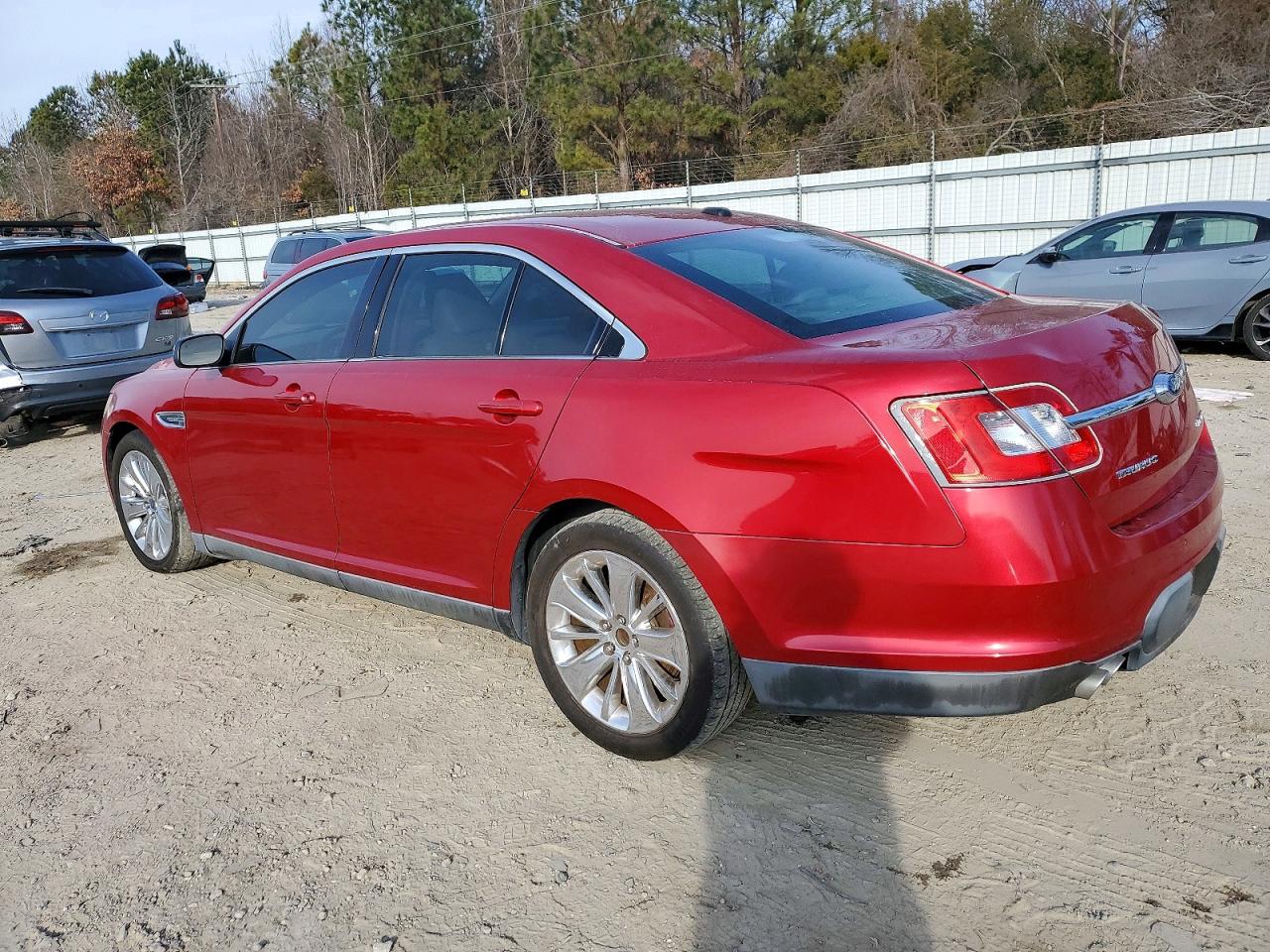 2011 FORD TAURUS LIMITED photo 2
