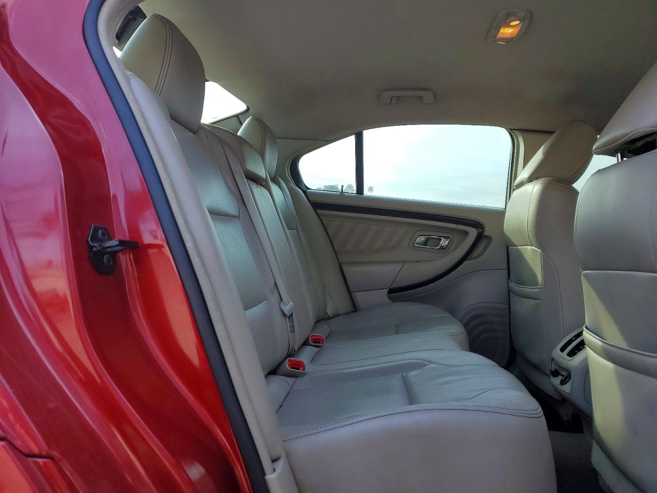 2011 FORD TAURUS LIMITED photo 10