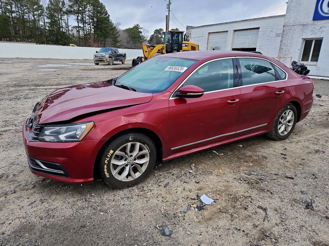2017 VOLKSWAGEN PASSAT
