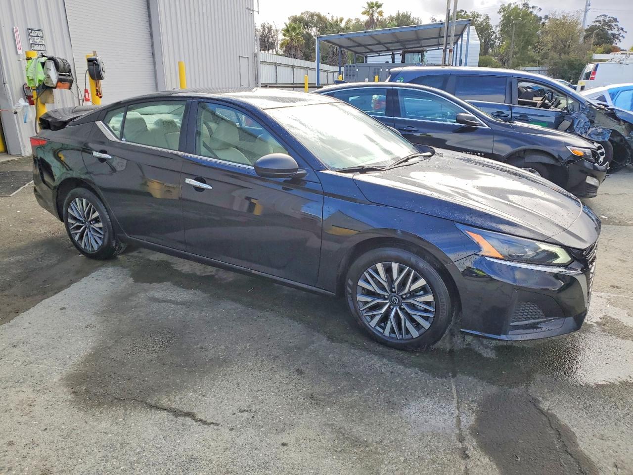 2025 NISSAN ALTIMA SV photo 4