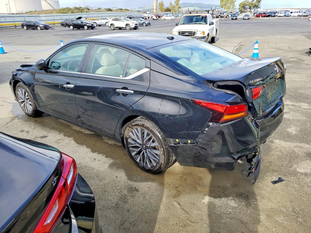 2025 NISSAN ALTIMA SV photo 2