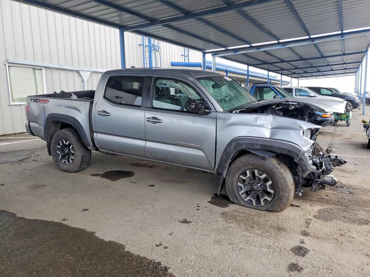 2022 TOYOTA TACOMA DOUBLE CAB photo 4