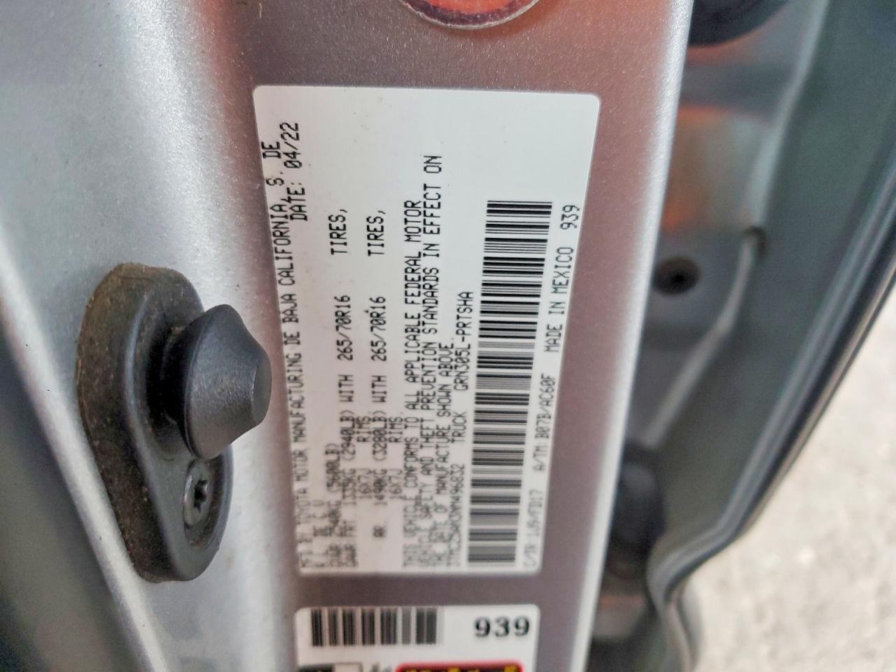 2022 TOYOTA TACOMA DOUBLE CAB photo 13