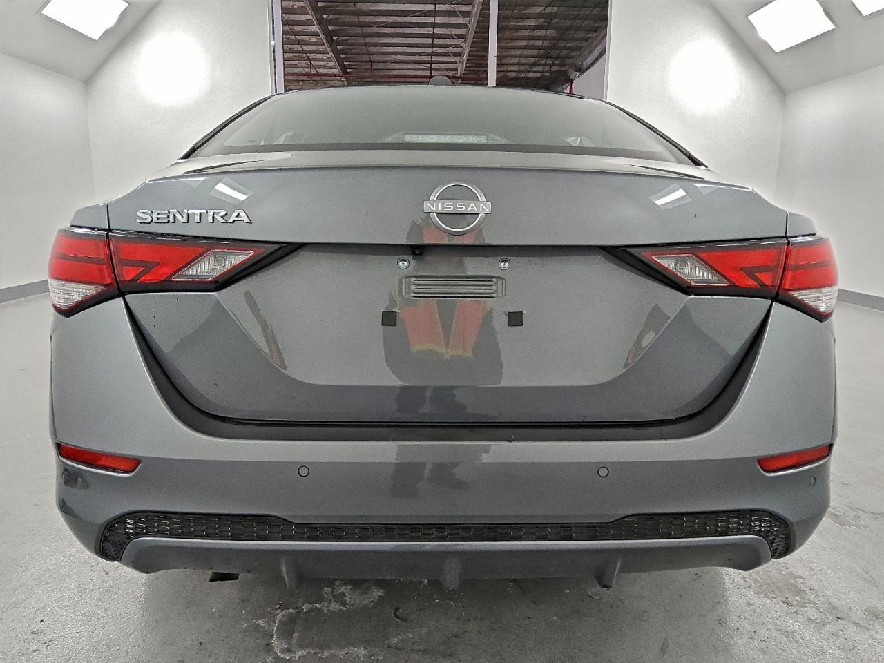 2025 NISSAN SENTRA SV photo 6