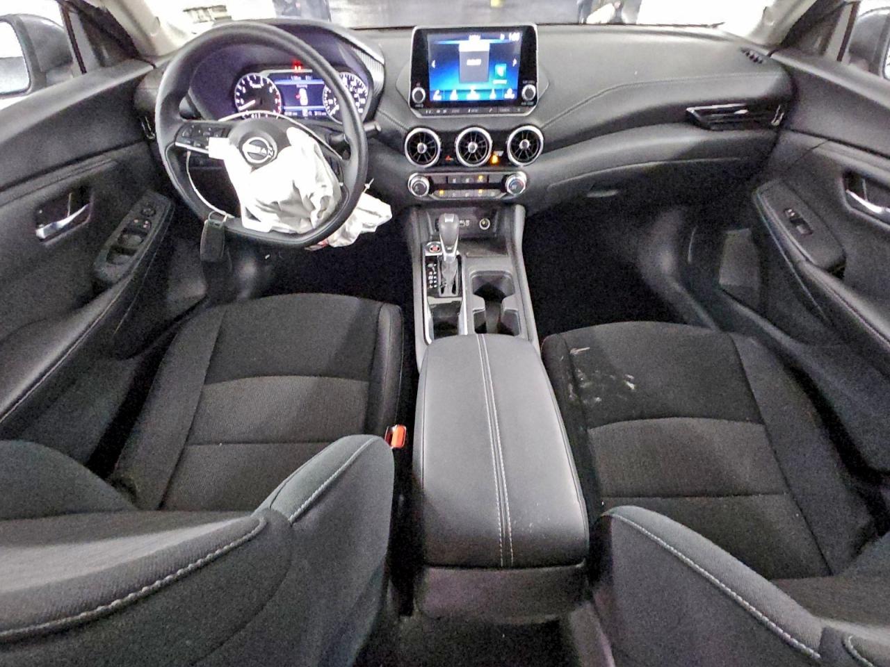 2025 NISSAN SENTRA SV photo 8