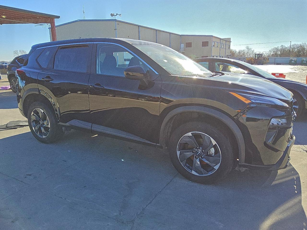 2025 NISSAN ROGUE SV photo 4
