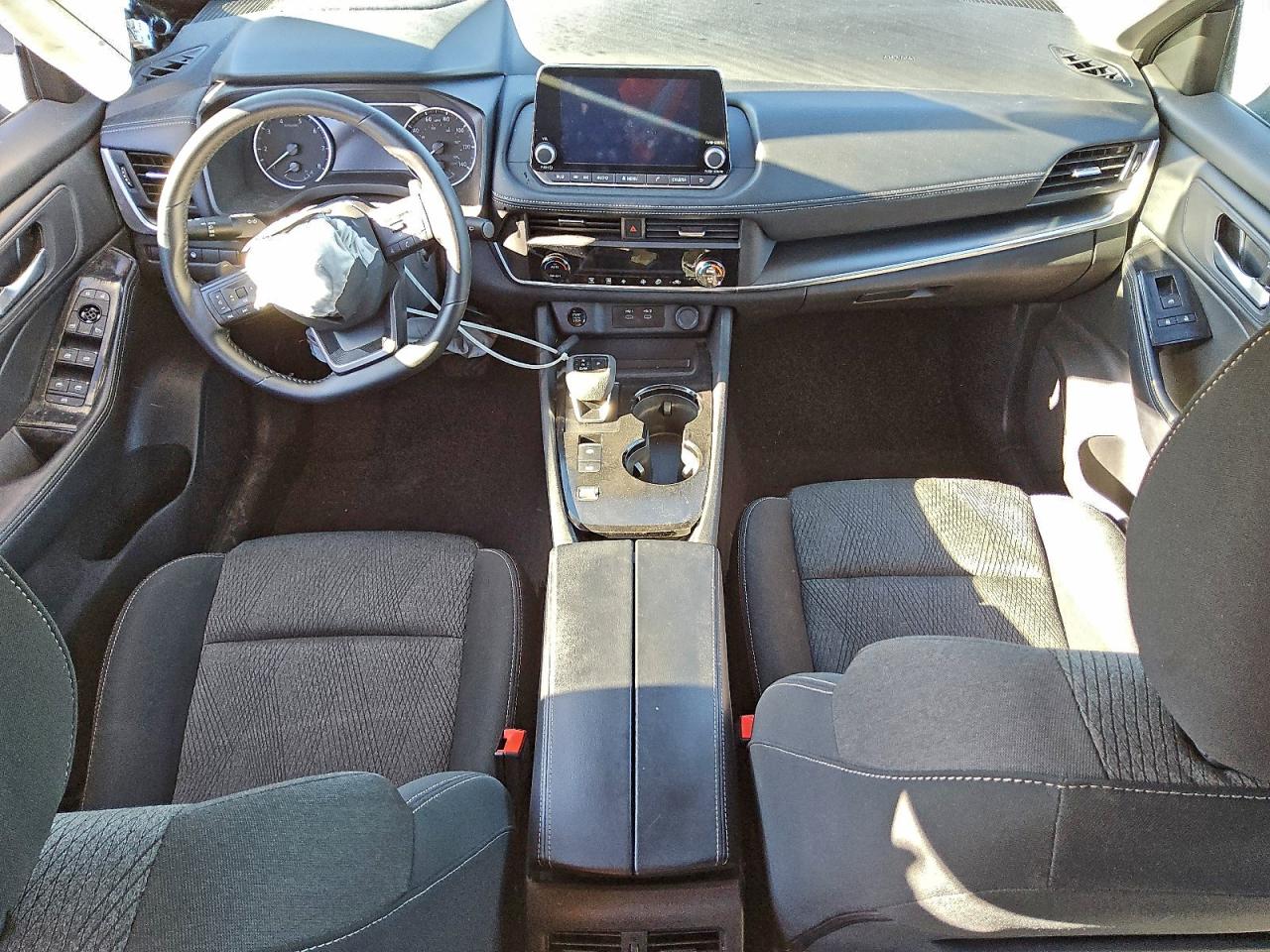 2025 NISSAN ROGUE SV photo 8