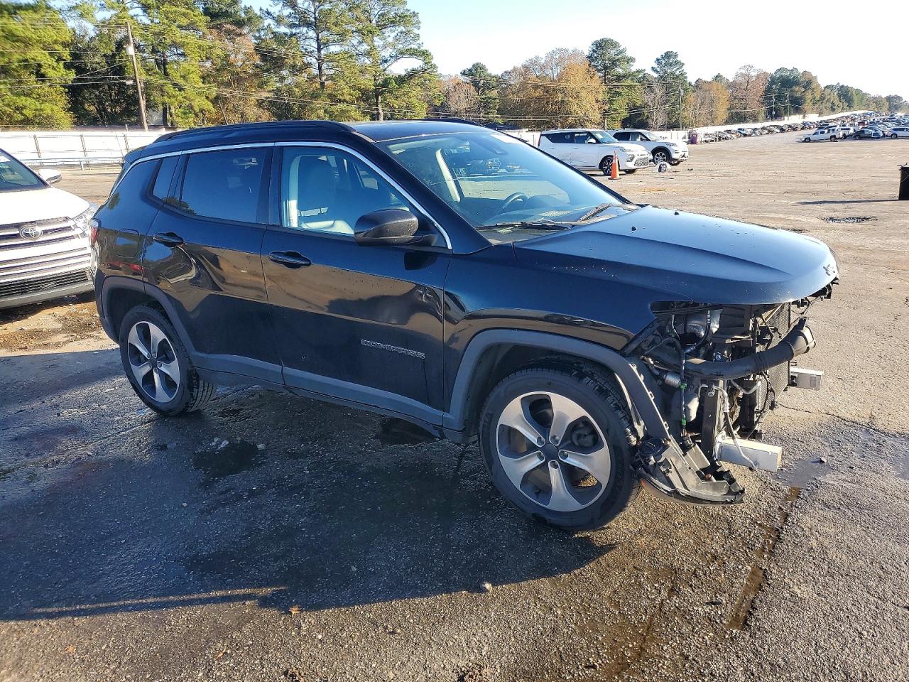 2017 JEEP COMPASS LATITUDE photo 4