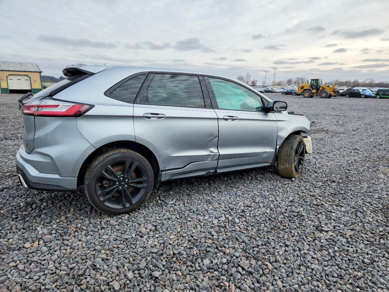 2020 FORD EDGE ST photo 3